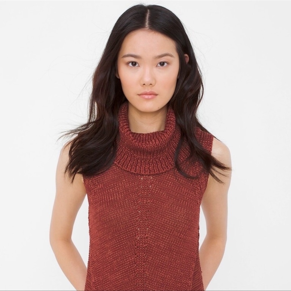 WHBM Sleeveless Turtleneck Sweater